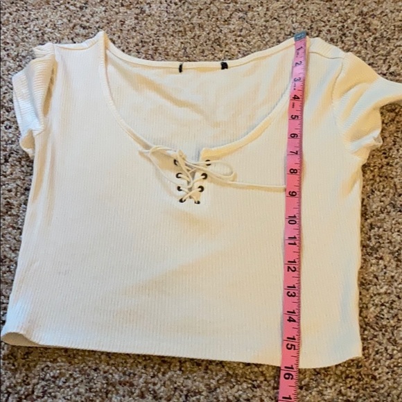 Lace-up ribbed crop top white cream - Picture 2 of 4